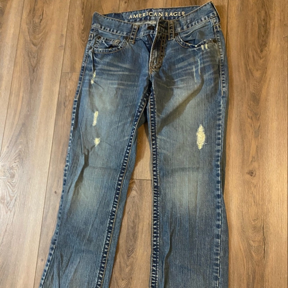 American eagle men’s jeans  30x32